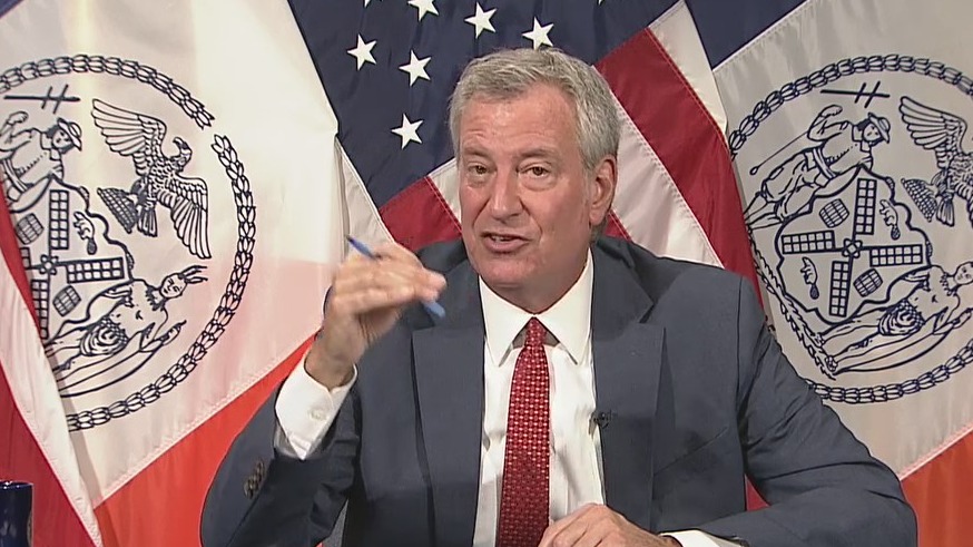 De Blasio opposes mask mandate