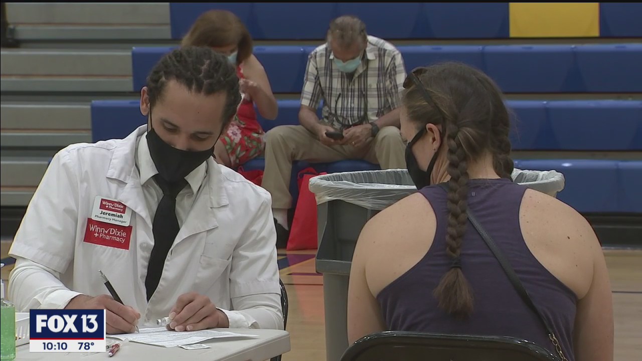 Winn Dixie clinic vaccinates educators