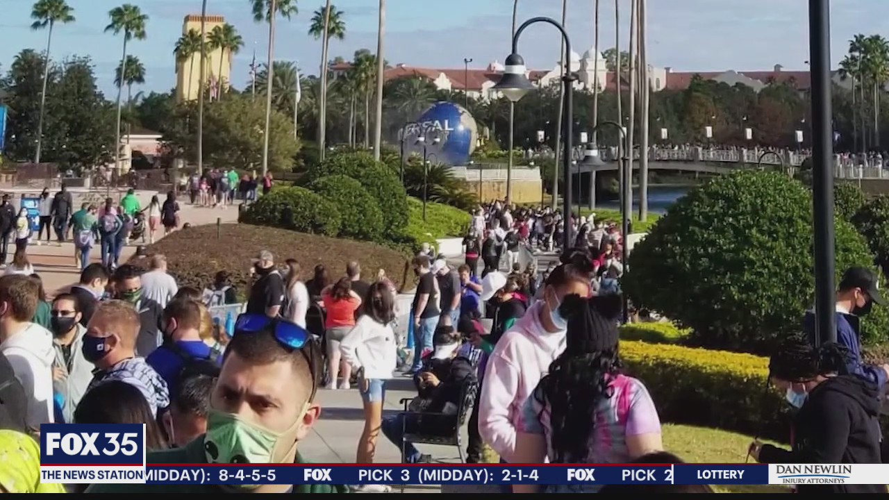 Universal Orlando turns away guests after reaching capacity early in the morning