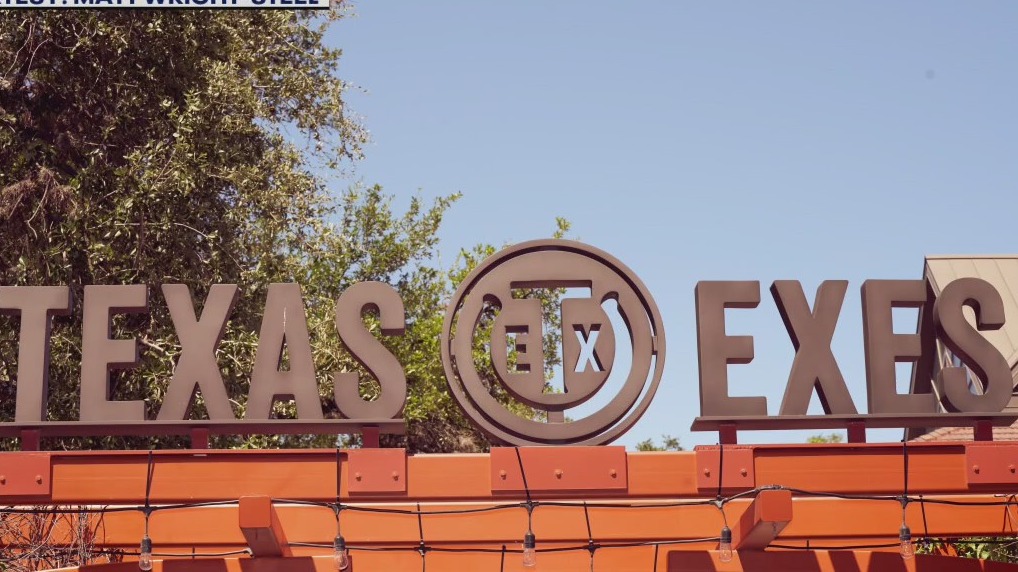 Texas Exes talks about first day of classes at UT Austin