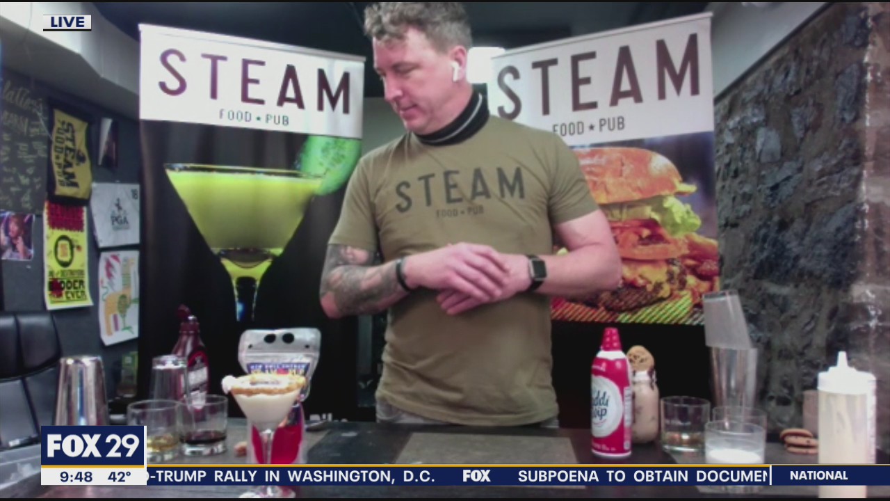 Steam Pub crafts holiday cocktails