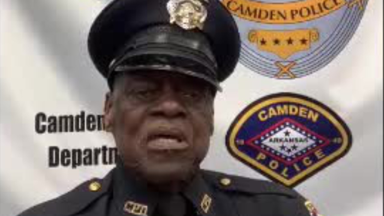 Officer still patrolling in Arkansas at 91 has no plans to retire