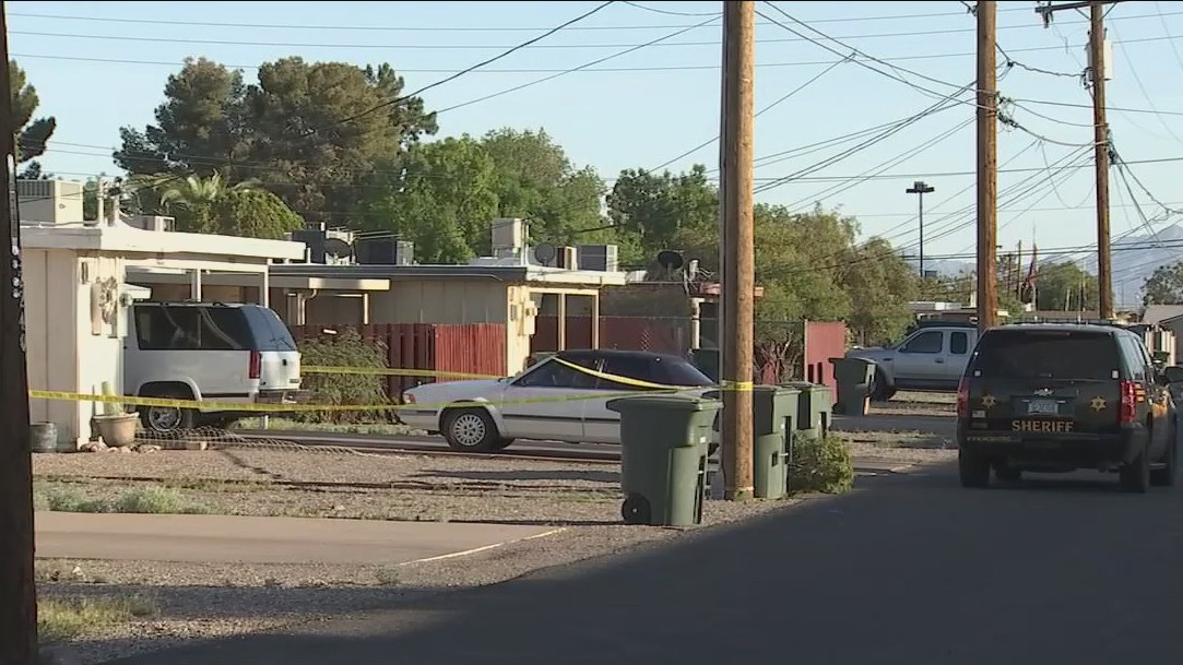 Investigators looking into death of child in Youngtown