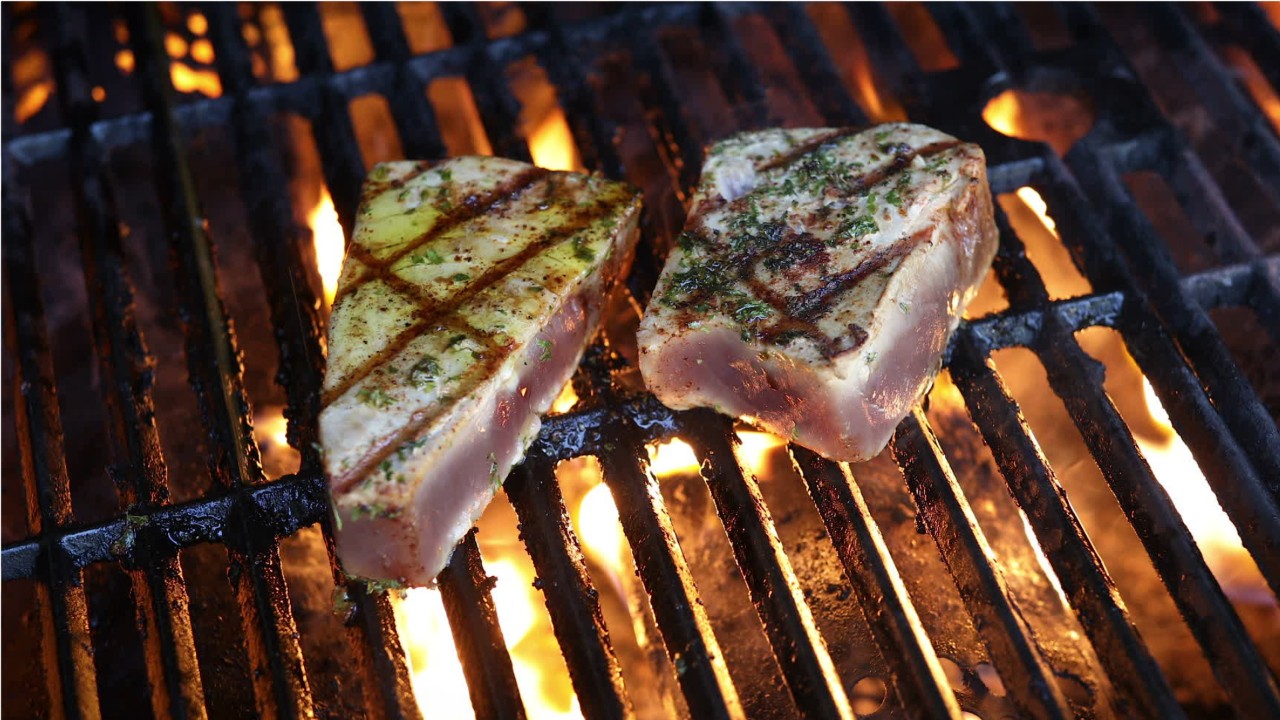 Vegan woman sues neighbors over smell of barbecue