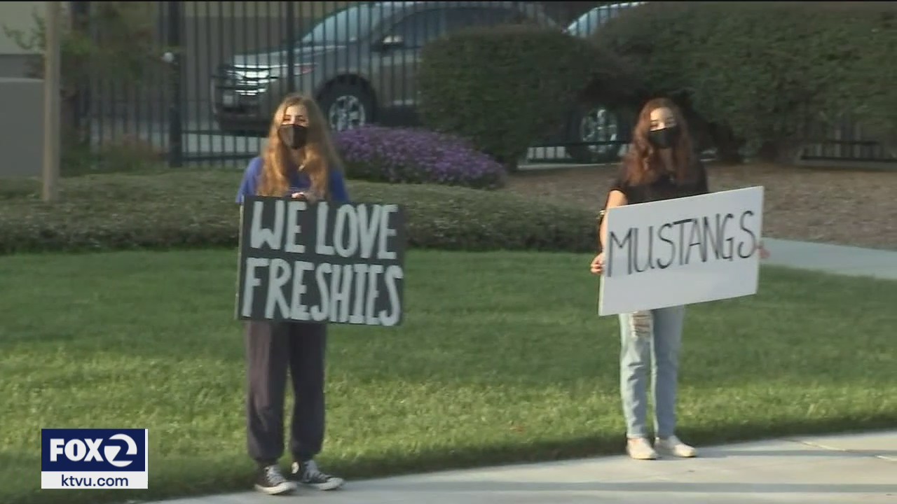 Some San Jose students return to school