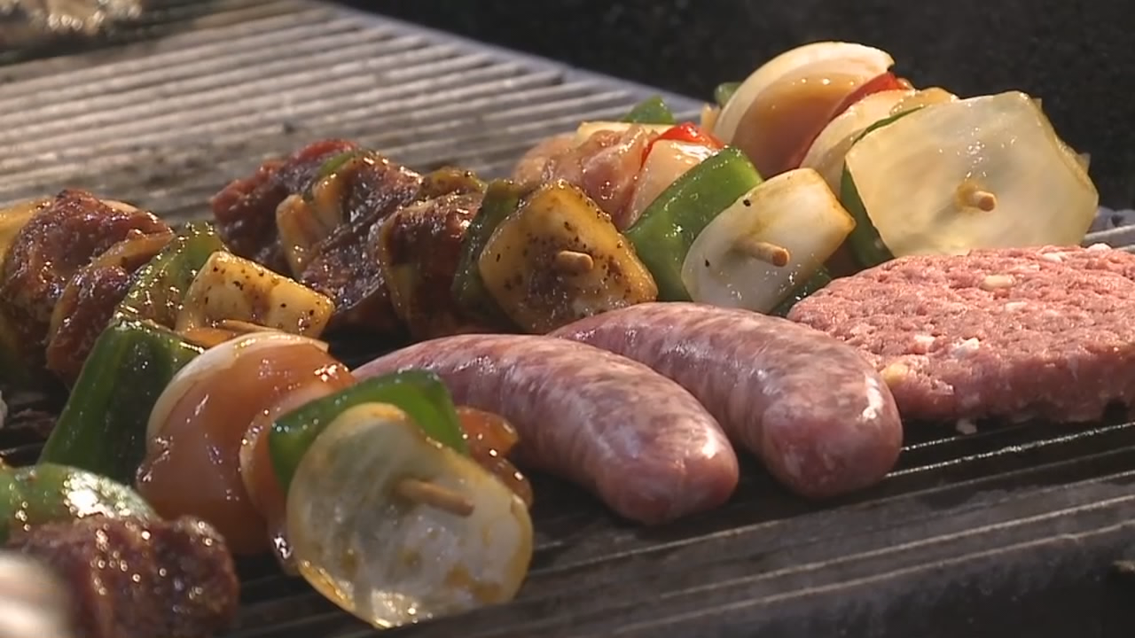 What can you add to make your Brewers tailgate tasty and healthy?