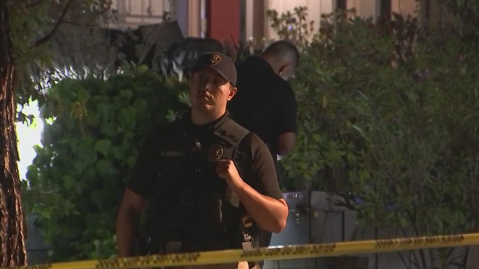 Neighbor says she heard intruder banging on windows in Pleasant Hill before he was shot by homeowner
