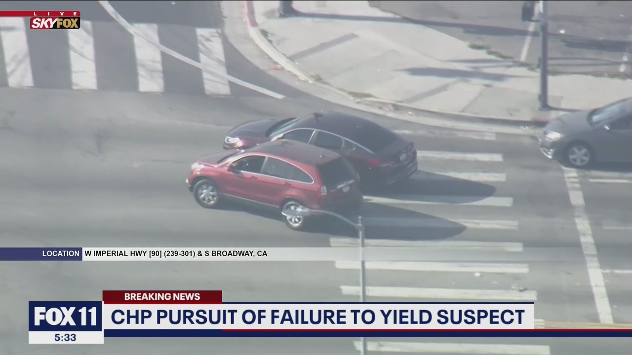 CHP in pursuit of reckless driver near South LA