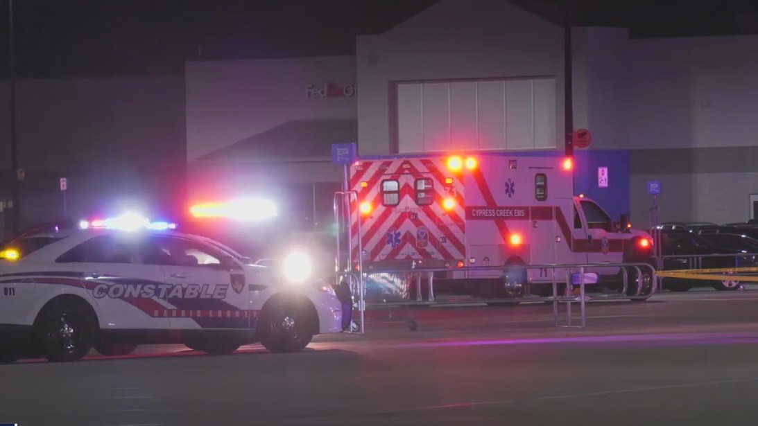 Harris Co. Pct. 4 constable deputies fatally shoot suspect outside Walmart
