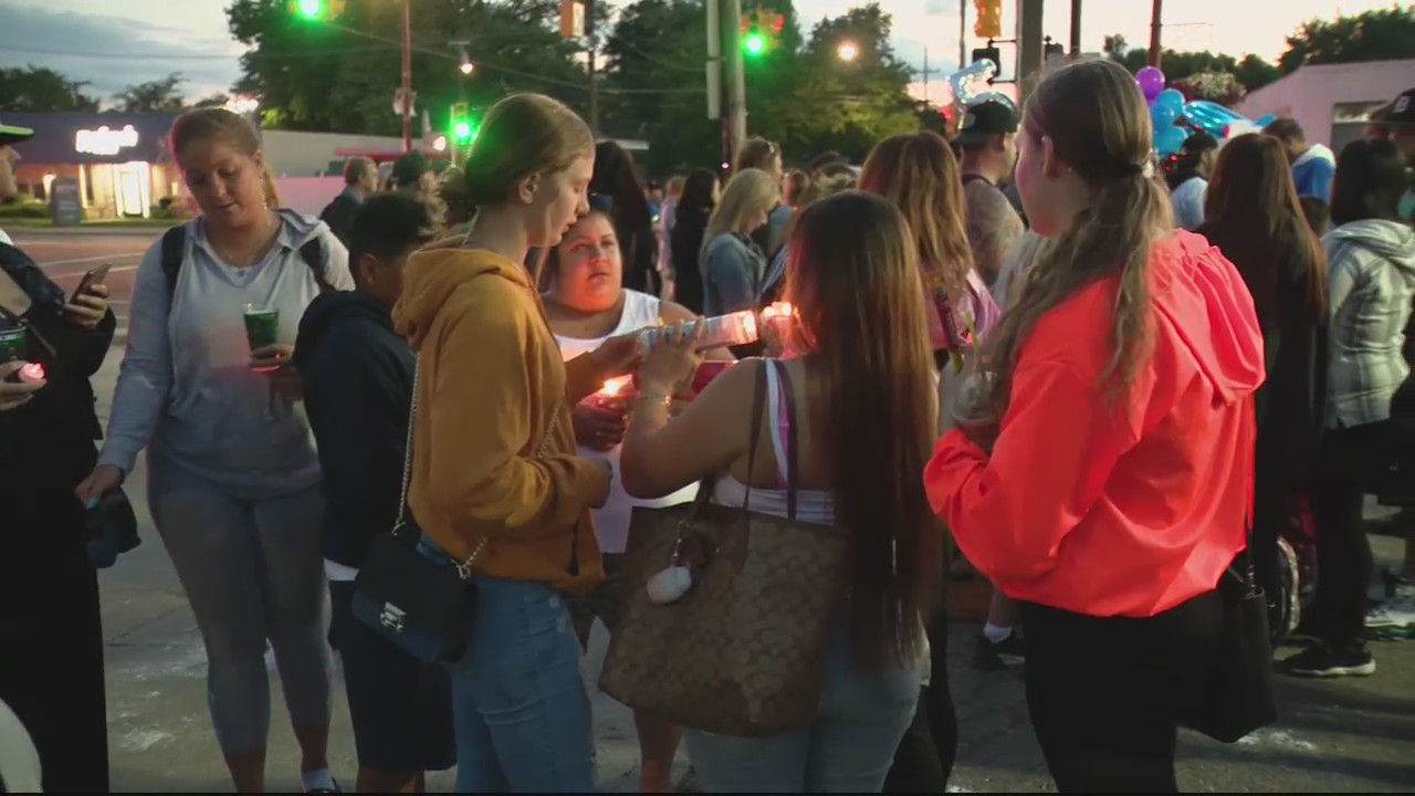 Vigil held honoring 5-year-old fatal hit and run victim Preston Singleton