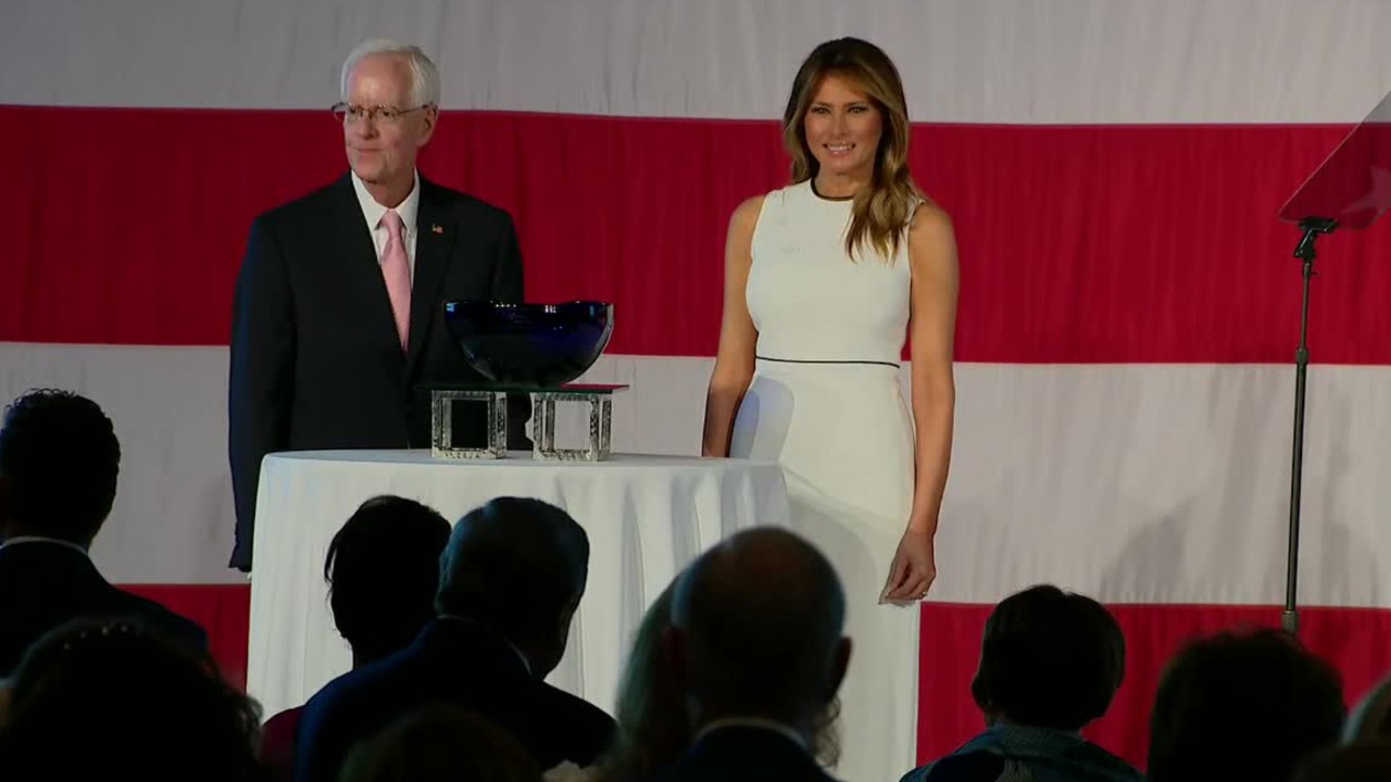 First lady Melania Trump honored as 2020 'Woman of Distinction'