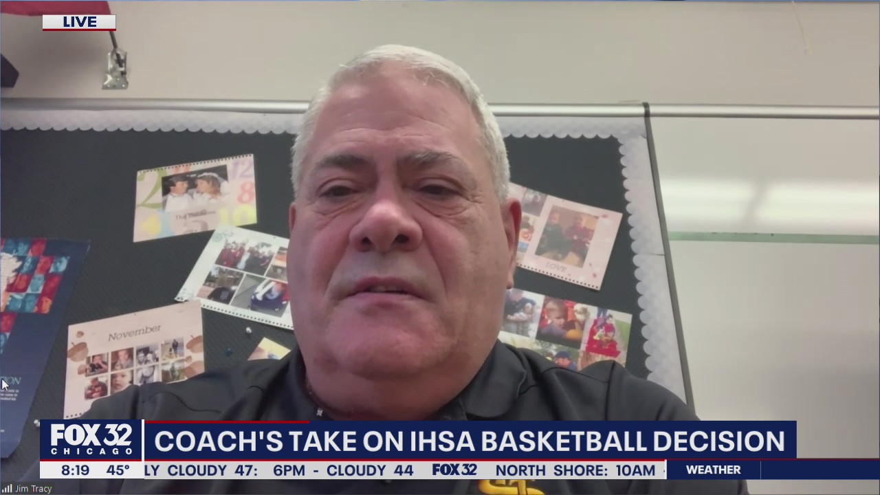 Local coach reacts to IHSA decision to reinstate basketball this season