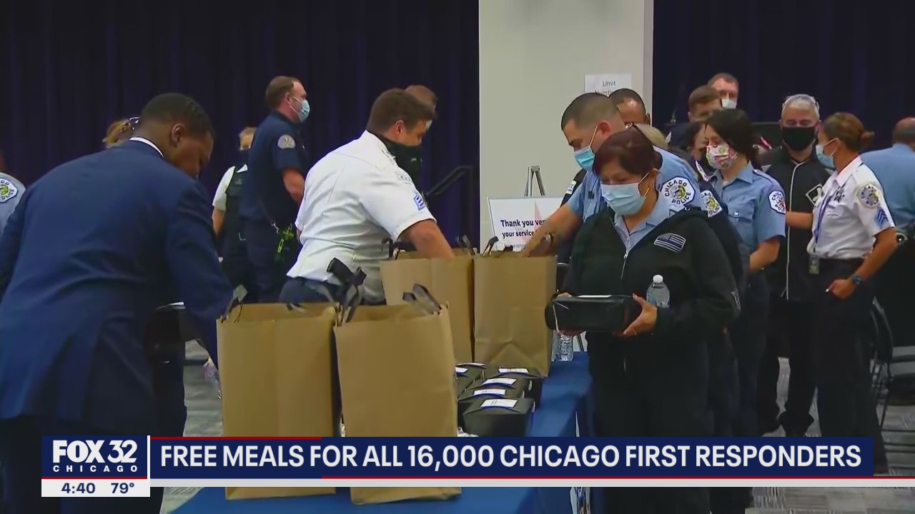 Free meals for all 16,000 Chicago first responders