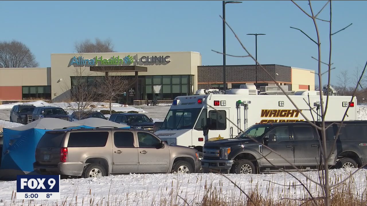 Officials investigate shooting that left 5 injured at health clinic in Buffalo, Minnesota