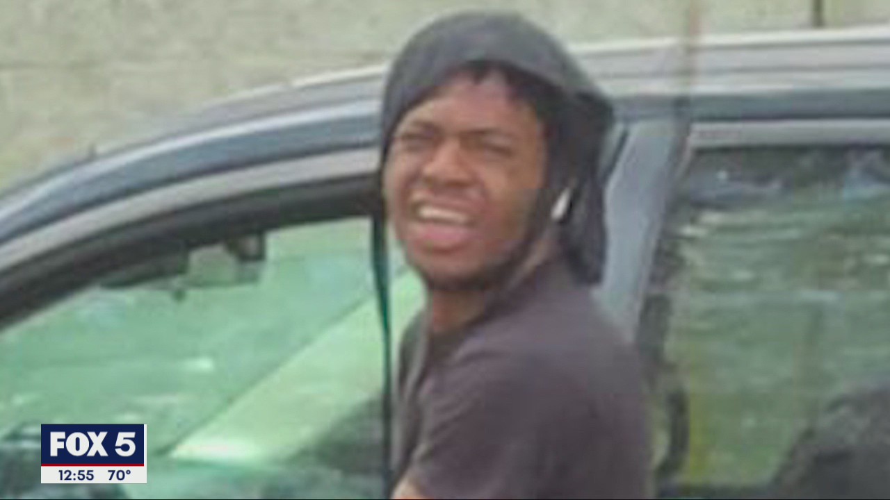 Man accused of licking feet