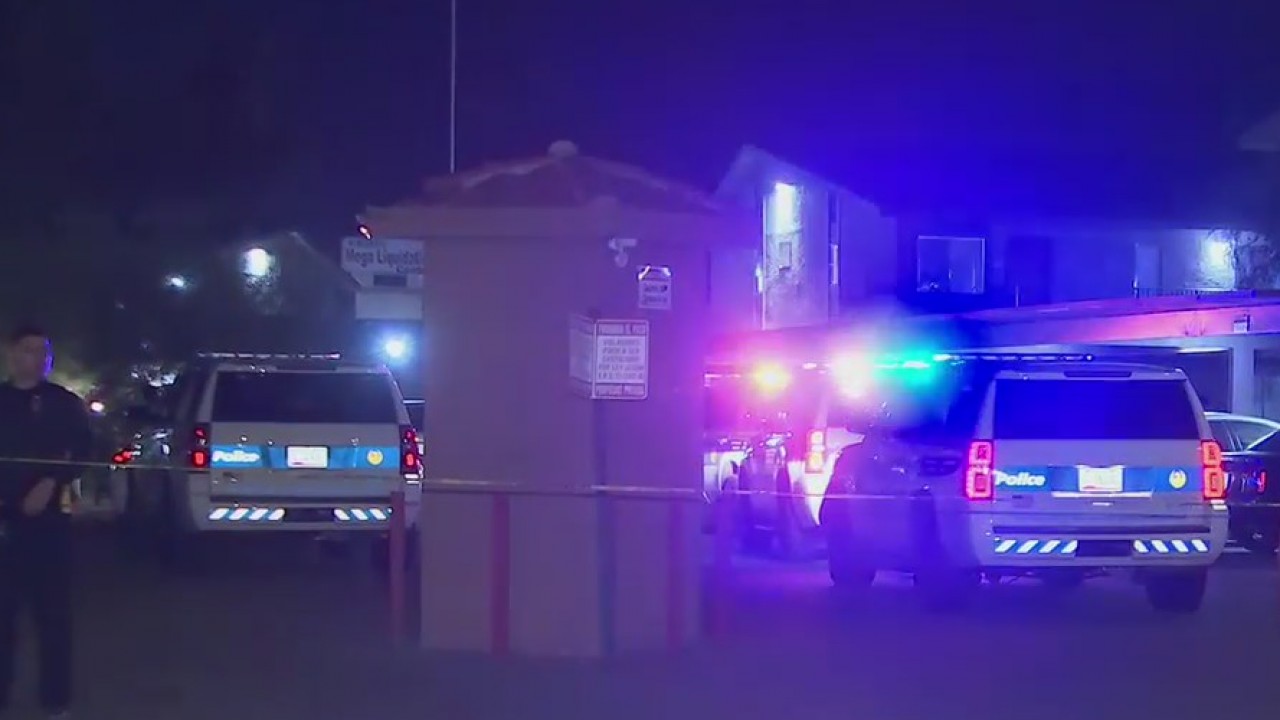 Suspect injured in a shooting involving a Phoenix Police officer