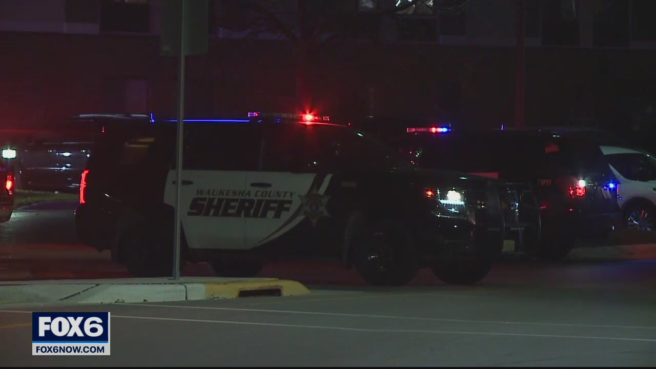 Suspect in custody; 2 officers shot in Delafield