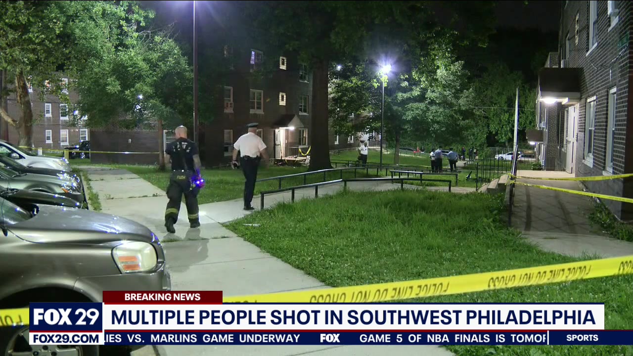 Police: 1 killed, teen injured in Southwest Philadelphia quintuple shooting