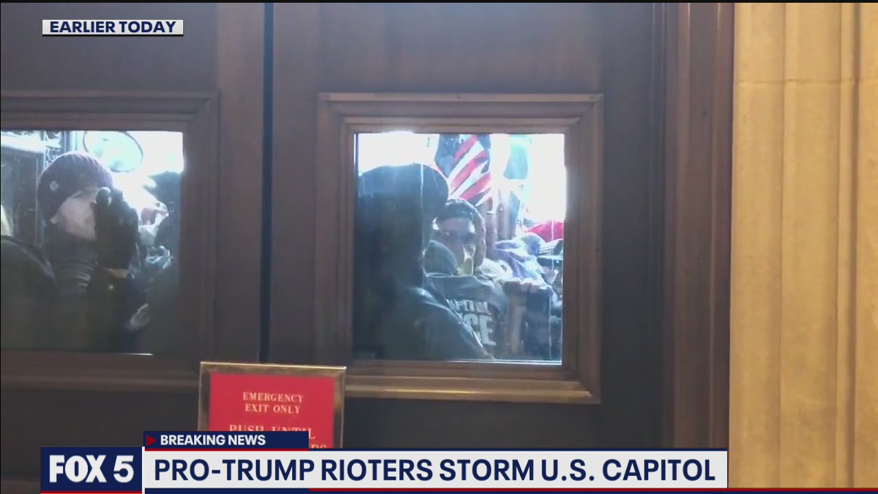DC curfew in effect as police brace for more pro-Trump riots