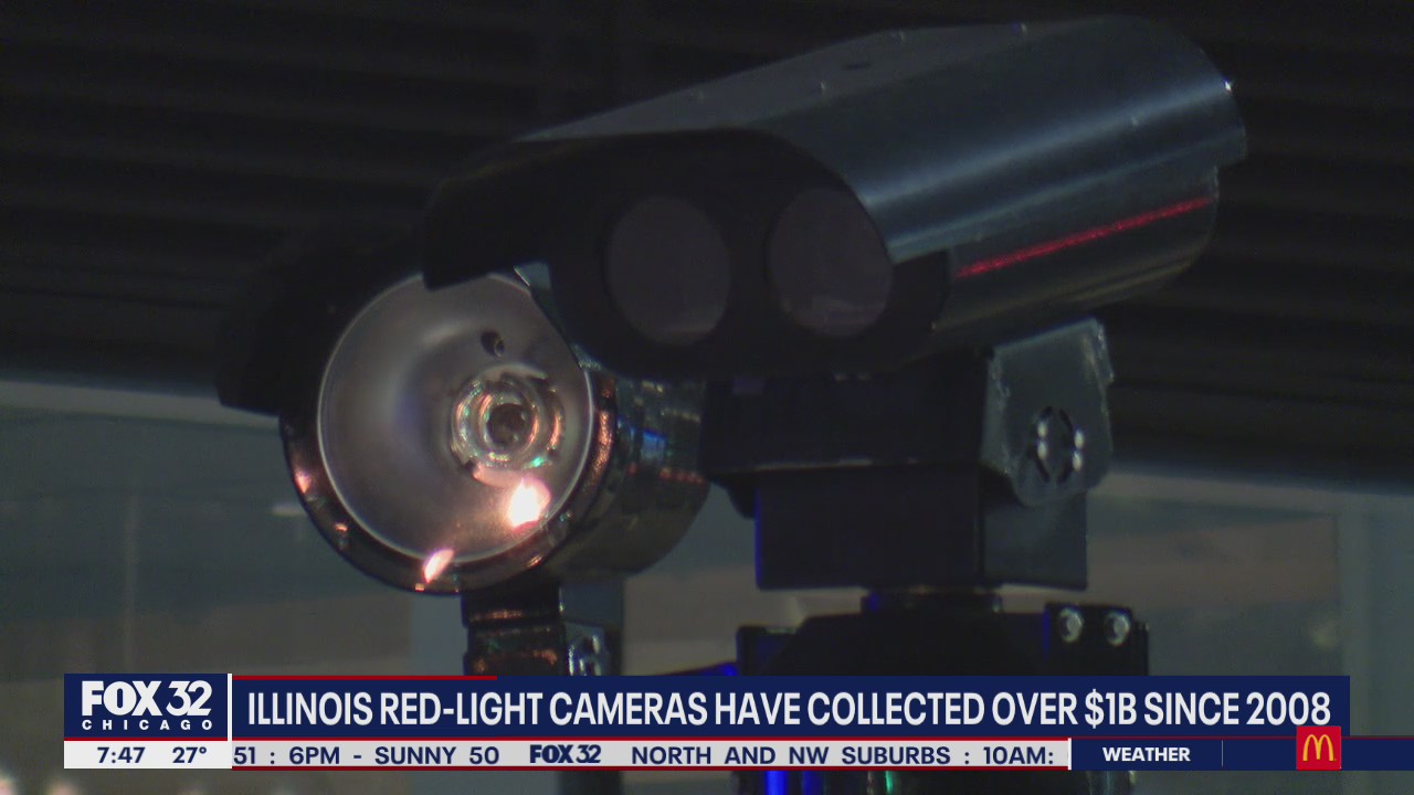 Red-light cameras have made over $1B from Illinois drivers in a decade: Illinois Policy Institute