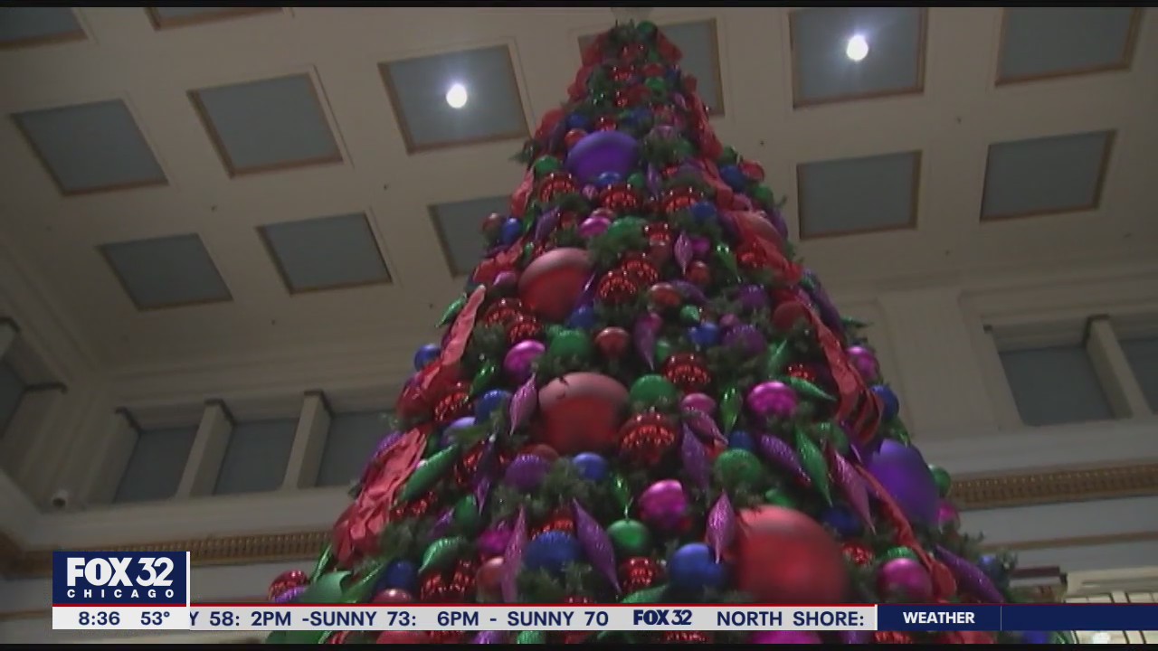 Macy's fights to keep holiday traditions alive during pandemic