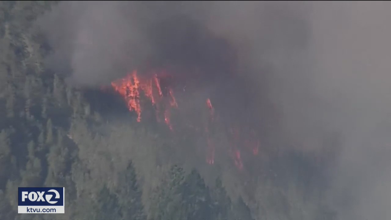 Evacuations expand in Santa Cruz County over CZU Lighting Complex fire