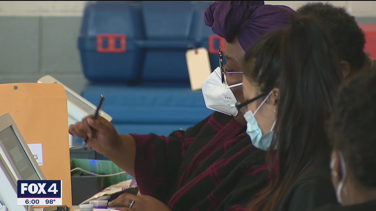 Amid growing coronavirus concerns, North Texans head to the polls for primary runoff
