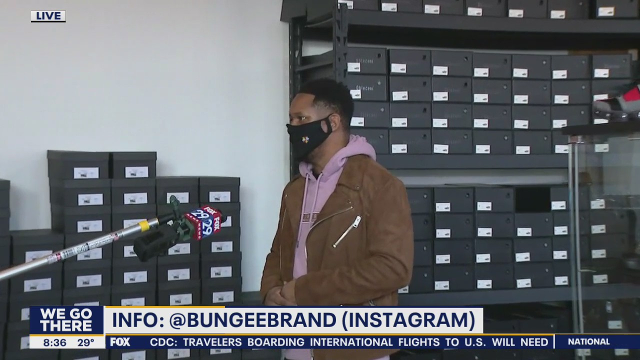 Buying Black: Bungee Oblecini