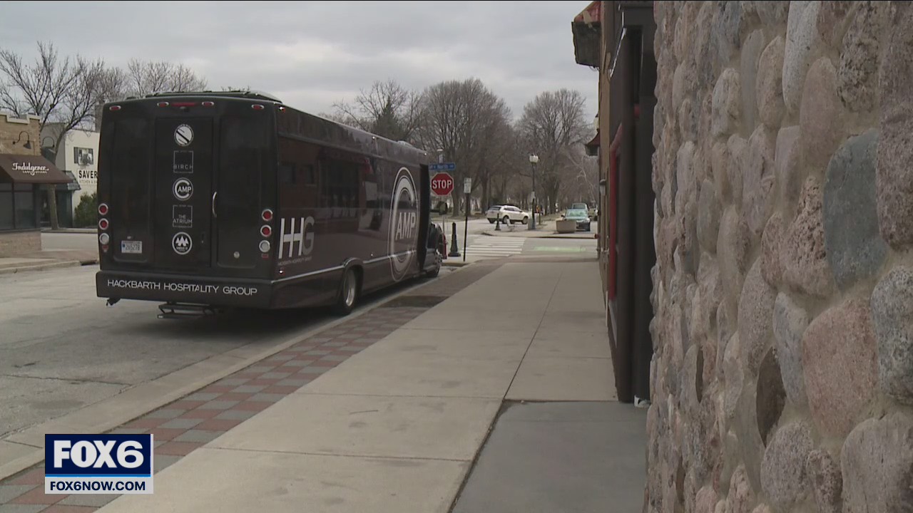 Bars, restaurants bring back game day shuttles for Brewers season