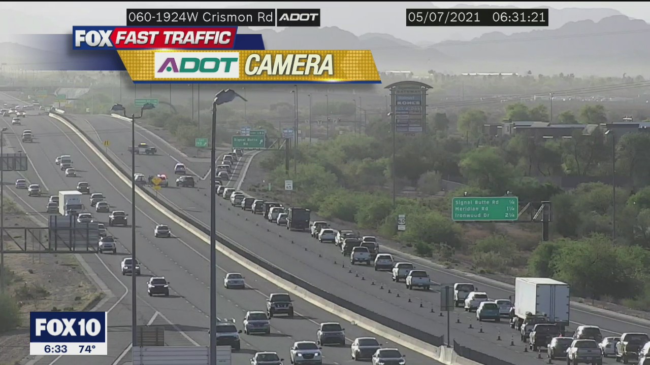 Fatal crash closes US 60 EB in Apache Junction