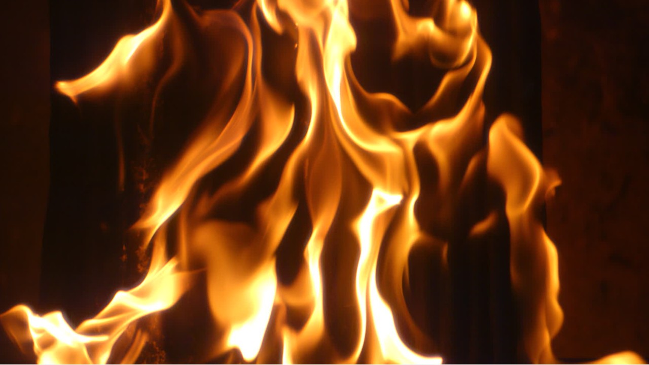 Deputies investigate cross burning on bridge in Alabama