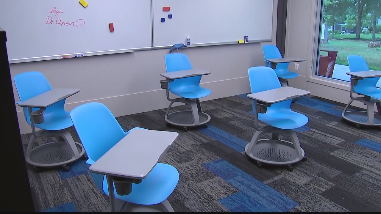 Loudoun County Public Schools announce virtual start to new school year
