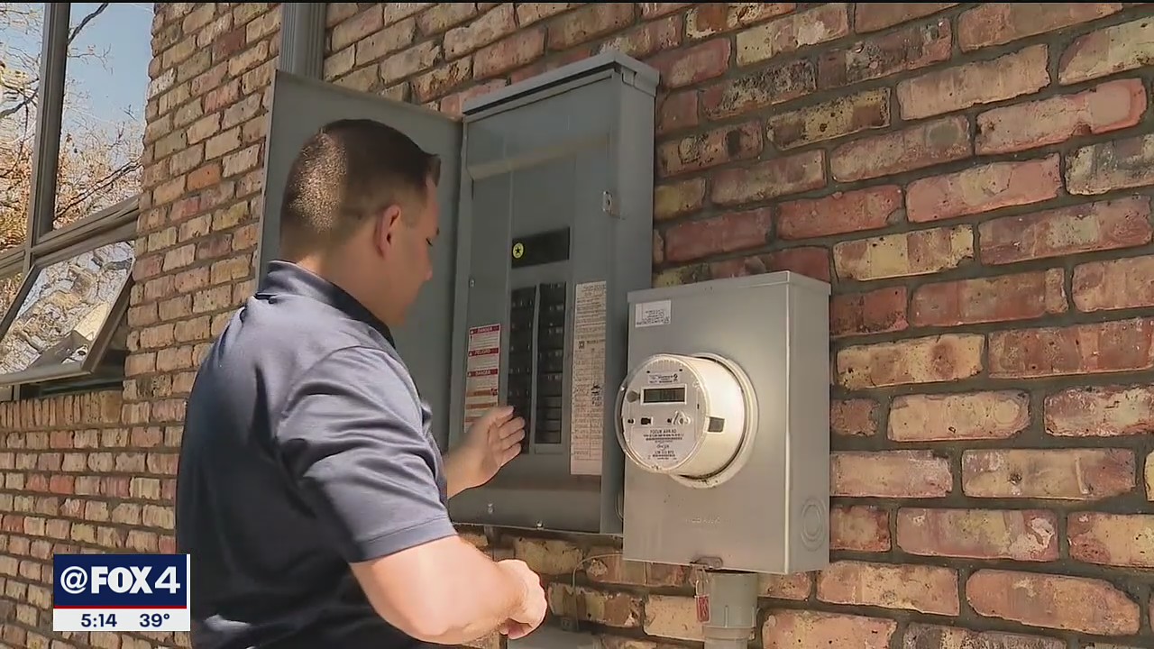 Griddy customer unable to switch provider stuck with $17,000 electric bill