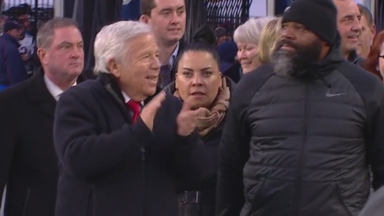 Prosecutors drop charges against Patriot owner Robert Kraft