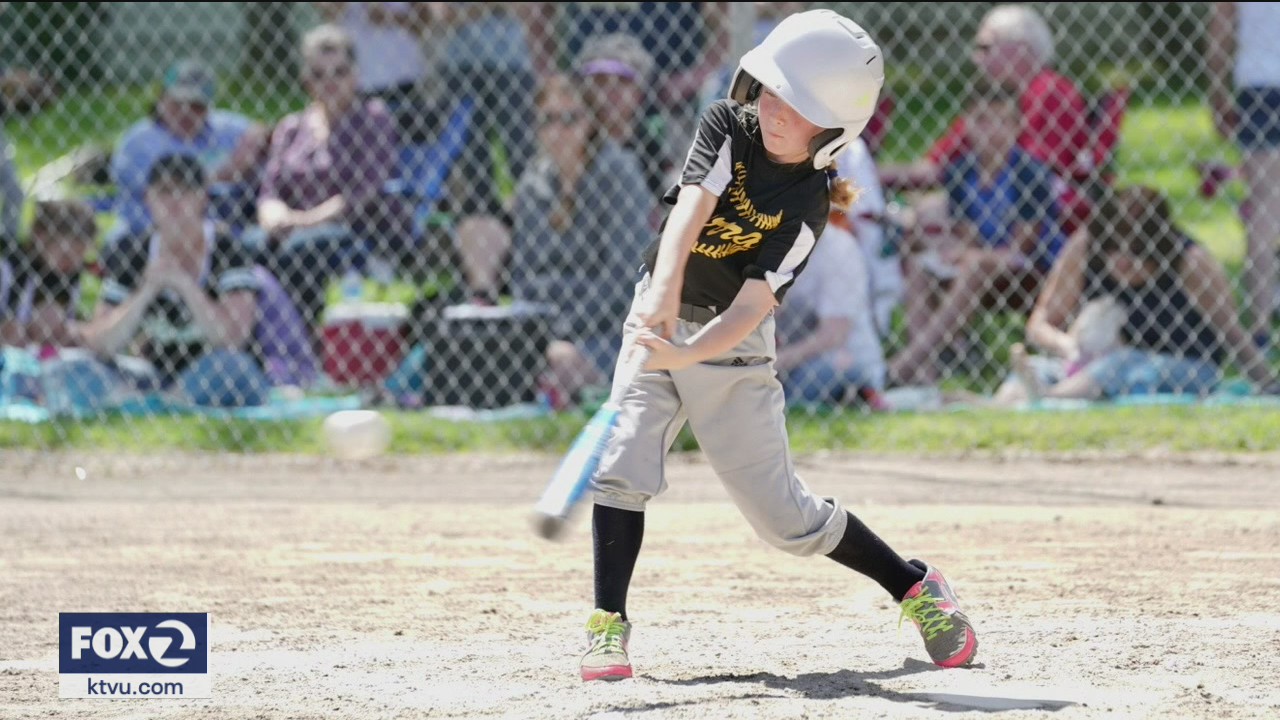 Wildfire claims little girl's prized baseball card collection, firefighters step in
