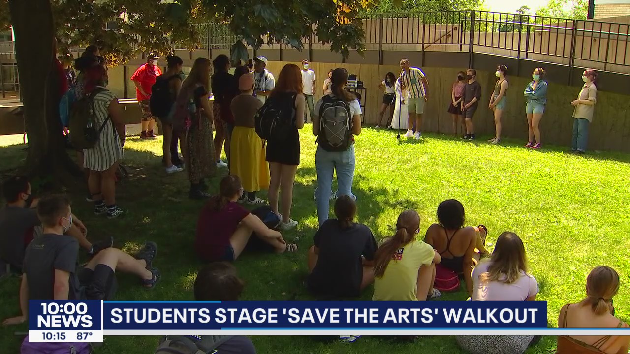 St. Paul high school students stage walkout to save art programs