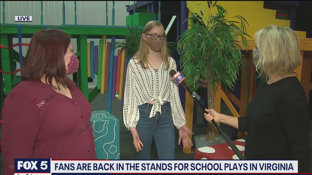 Audience back in the seats for school plays in Virginia