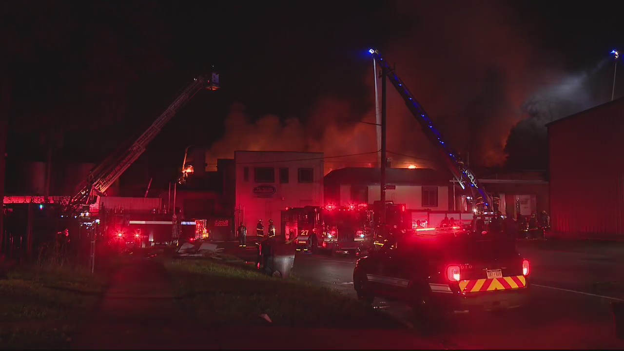 Devastating fire destroys SW Detroit family business