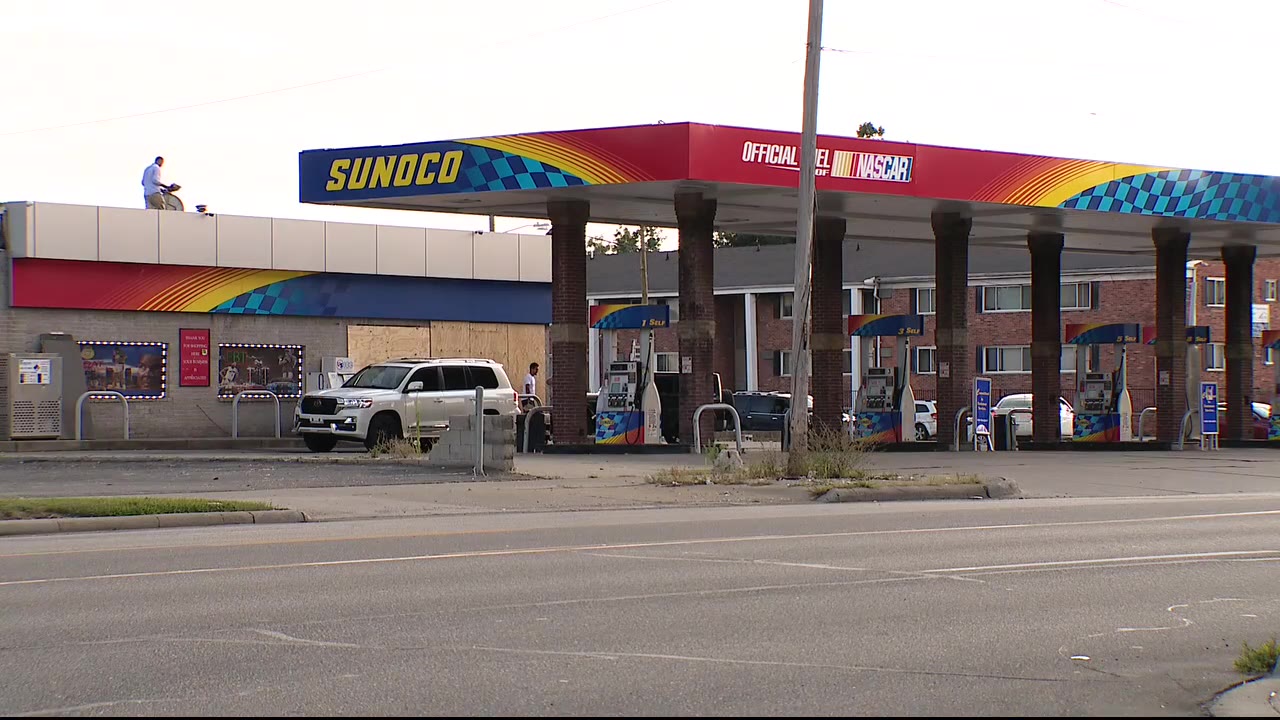 Detroit gas station shut down after clerk shoots customer