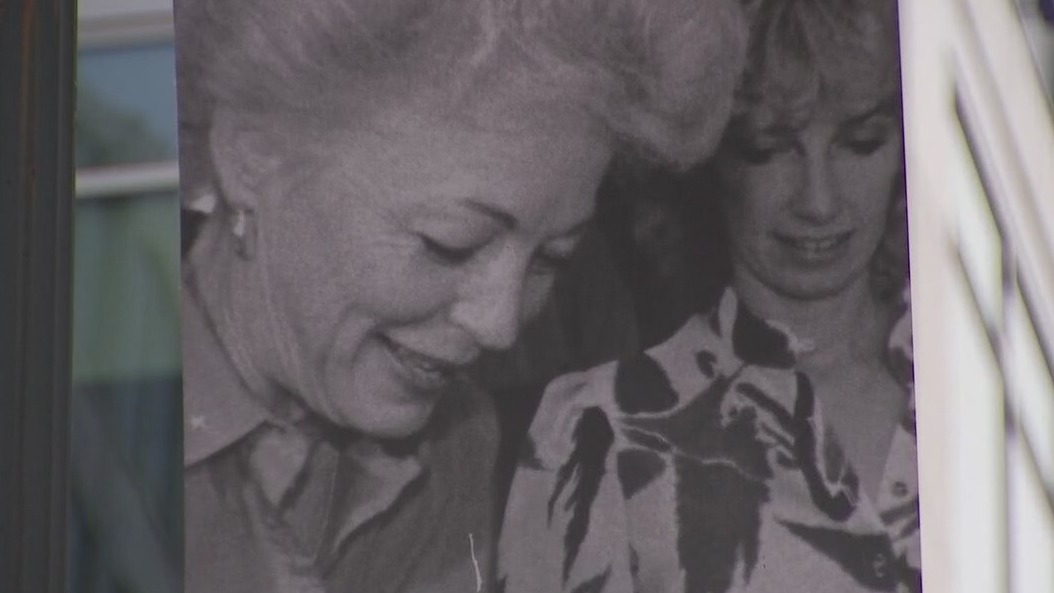 Ann Richards honored in Writing on the Walls series