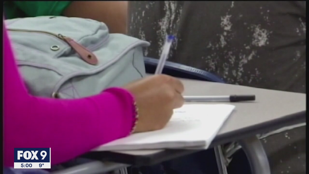 Walz expects all Minnesota schools to offer some form of in-person learning by March 8