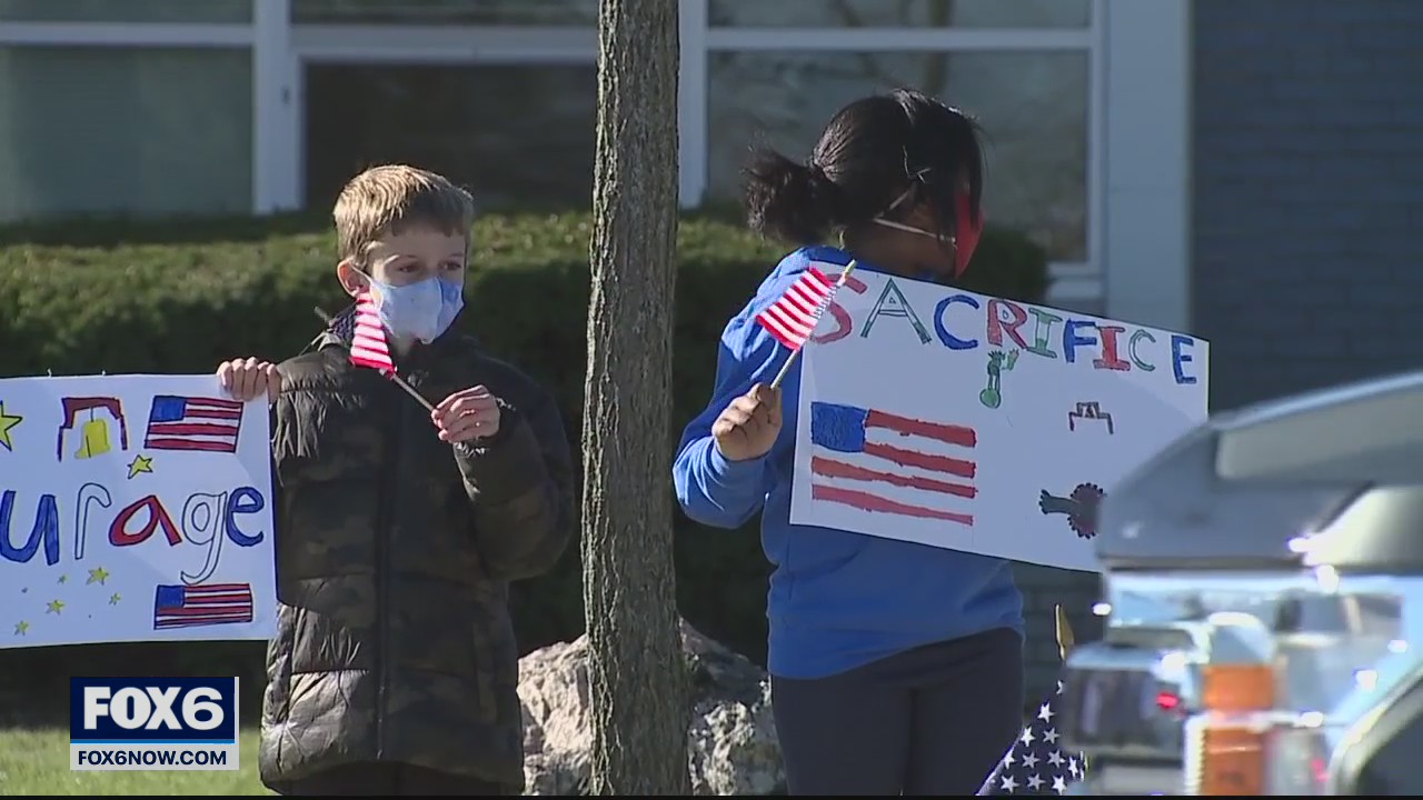 Menomonee Falls students celebrate veterans