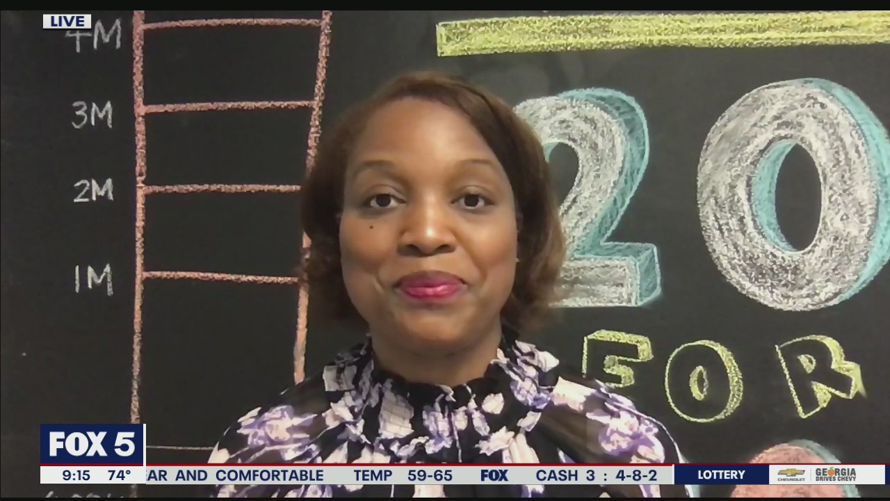 Usher's New Look nonprofit helps students become leaders