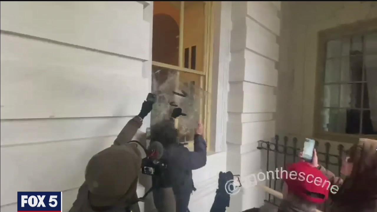 Capitol police officers suspended