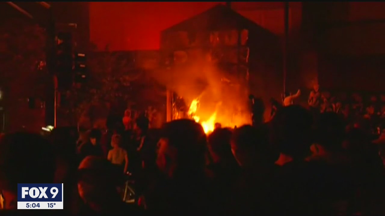 St. Paul man pleads guilty to federal arson charges in Minneapolis PD 3rd Precinct fire