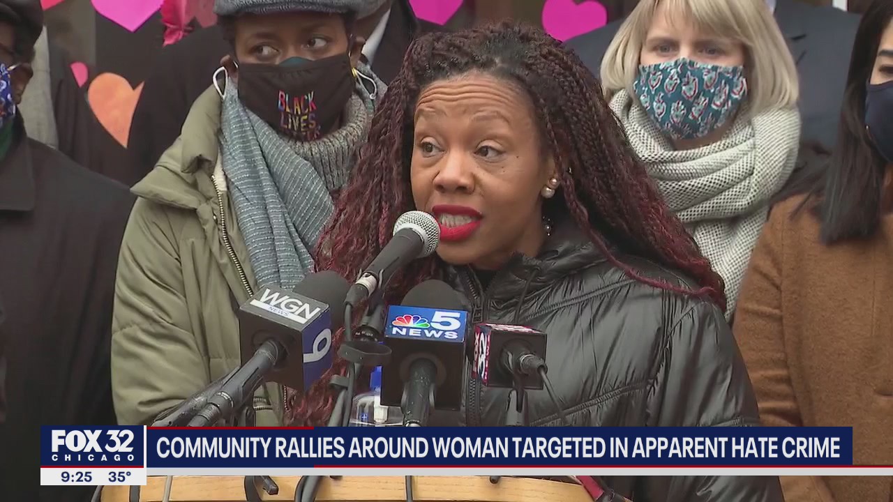 Community rallies behind Oak Park café targeted in apparent hate crime