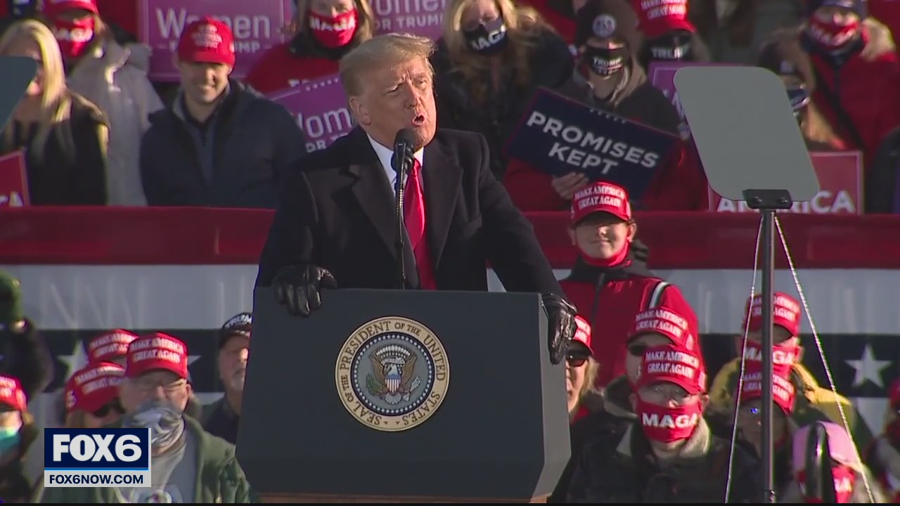 President Trump campaigns in Green Bay
