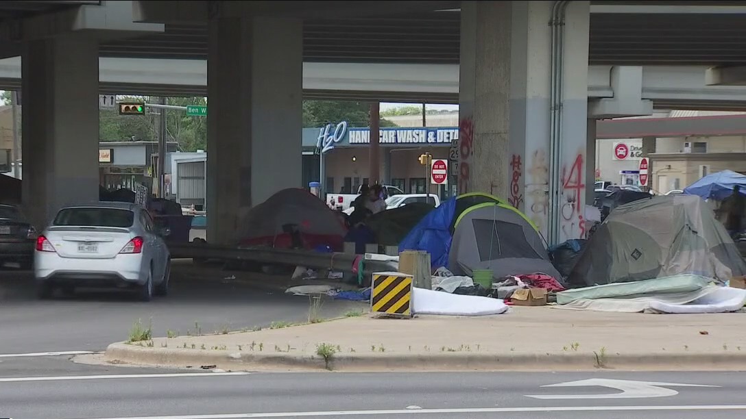Austin City Council discuss purchasing a hotel to house homeless