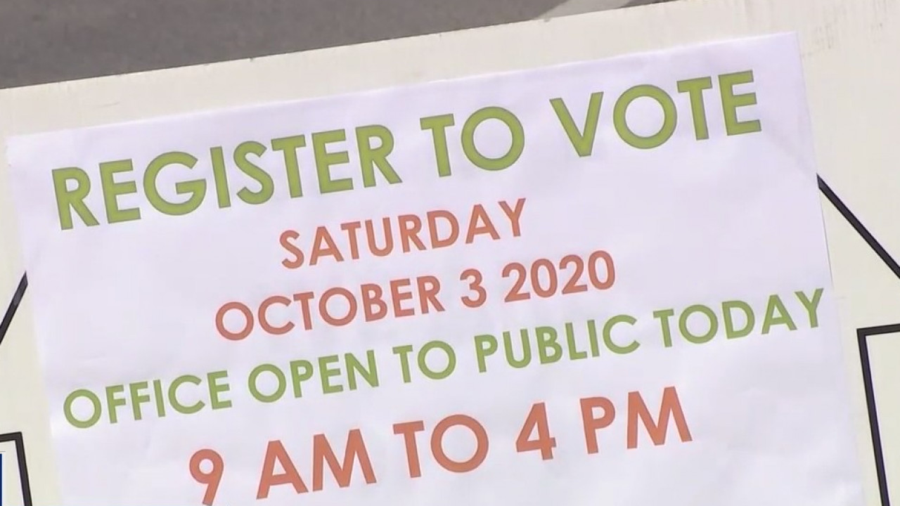 Monday is the deadline to register to vote in Florida