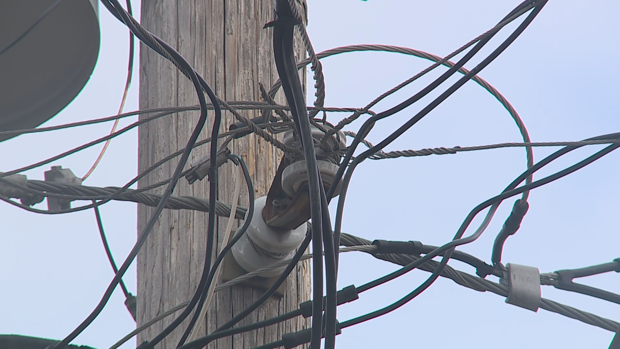 Milwaukee neighbors say work by We Energies caused power surge